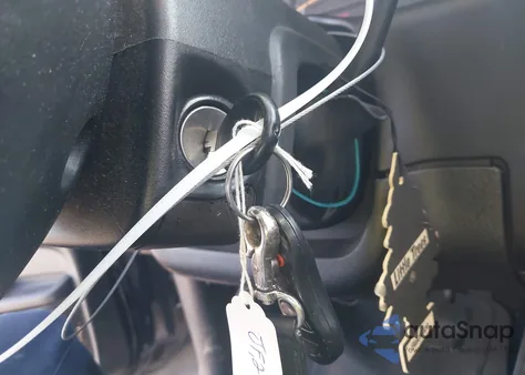 2002 Dodge Dakota Slt from USA, damaged, VIN 1B7HL48N32S522887